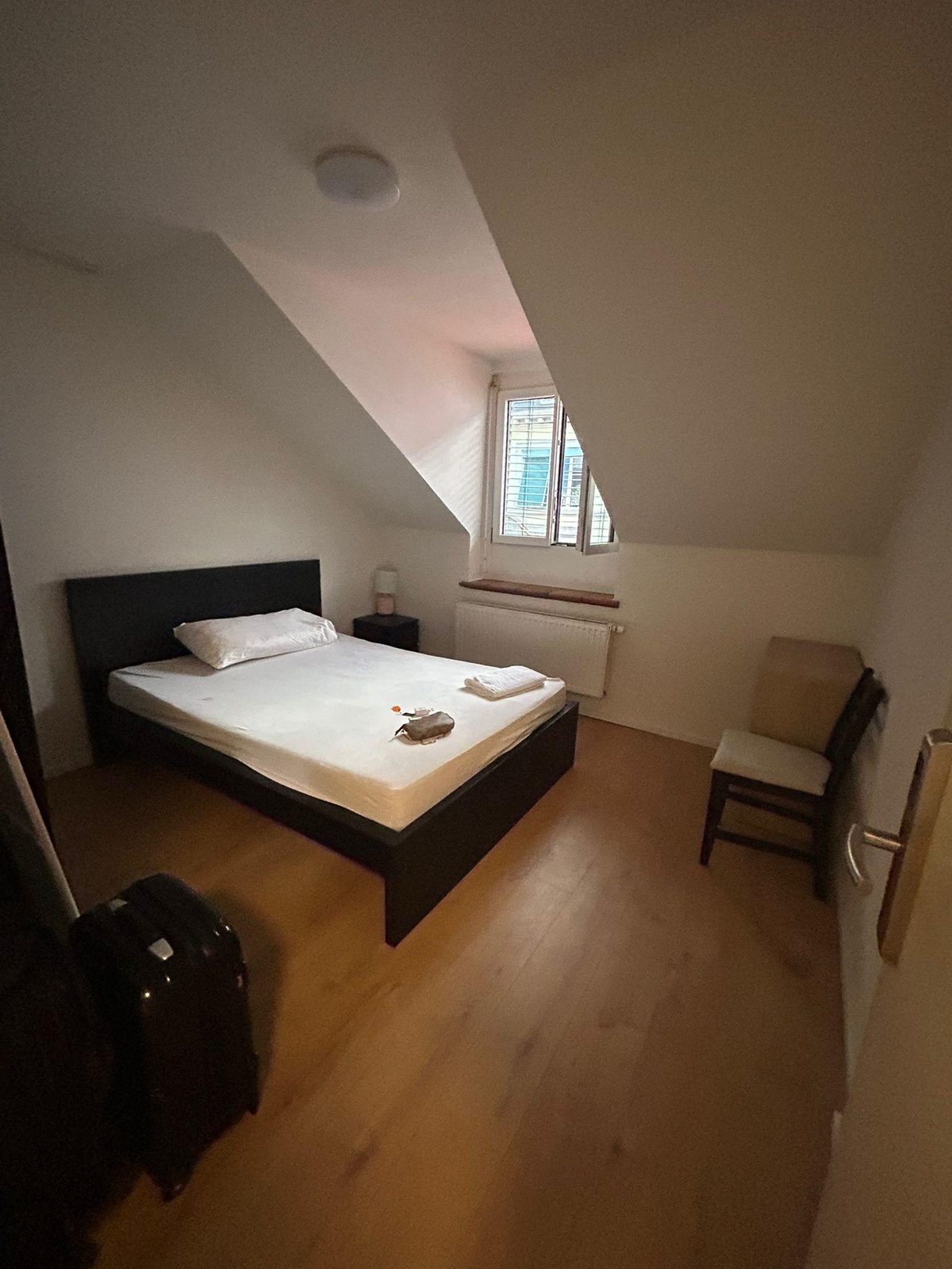 Velvet Apartment – Dachzimmer